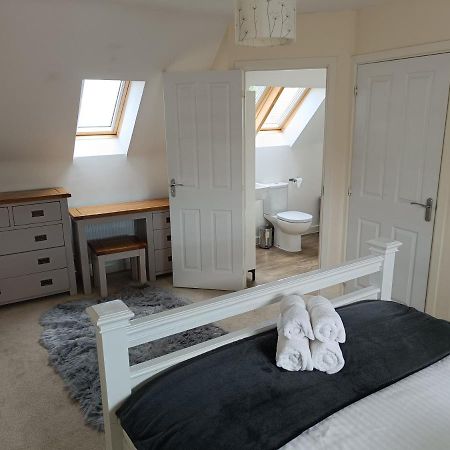 3 Bedroom Townhouse Near Bicester Village 외부 사진