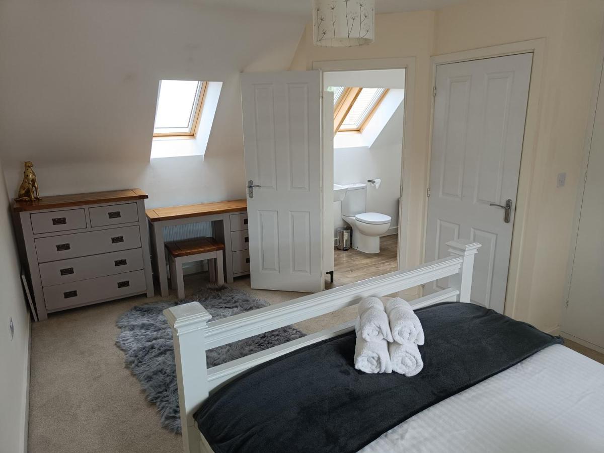 3 Bedroom Townhouse Near Bicester Village 외부 사진