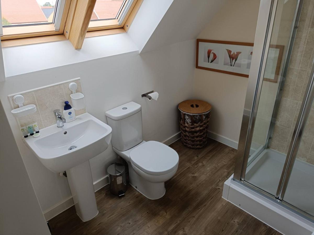 3 Bedroom Townhouse Near Bicester Village 외부 사진