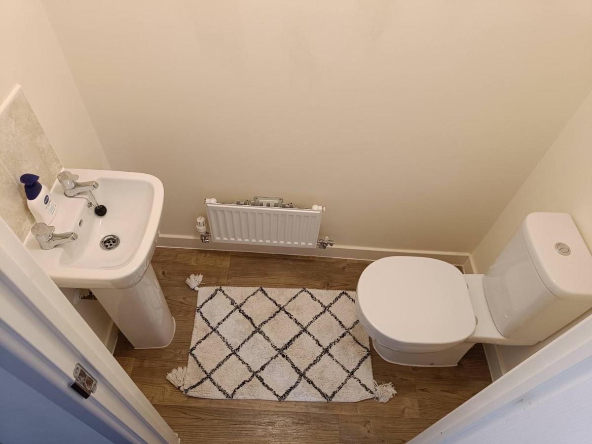 3 Bedroom Townhouse Near Bicester Village 외부 사진